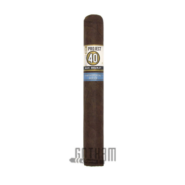 Alec Bradley Project 40 Toro stick