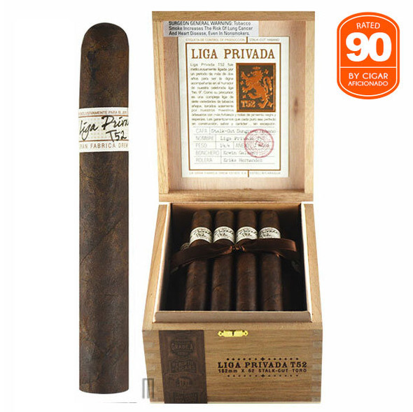 Liga Privada T52 Toro open box and stick
