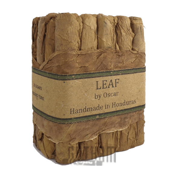 Leaf by Oscar Maduro Toro