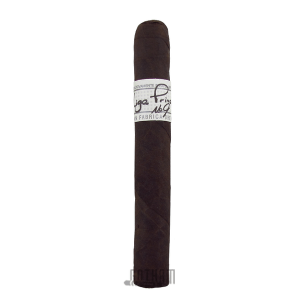 Liga Privada No. 9 Short Panatela Stick